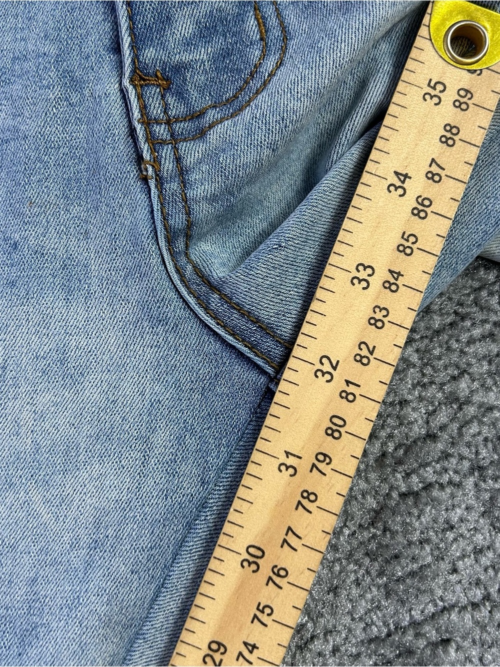 KDNK Designer Jeans Mens 38x32 Blue Skinny Tapered Patches Splatter 1141411 - Picture 12 of 13